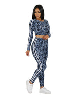 Load image into Gallery viewer, Slayer Two Piece Snake Print Leggings Set
